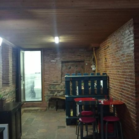 1-Bedroom Rental In Tbilisi, Javakhishvili 24 ภายนอก รูปภาพ